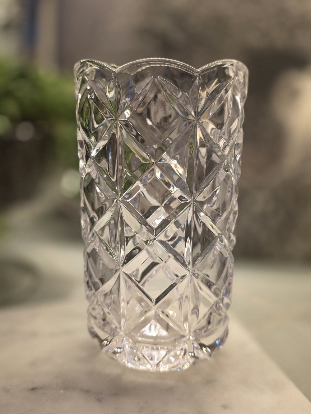 MINT Marquis by Waterford 6.5” Oval Crystal Vase - Amway Diamond Collection